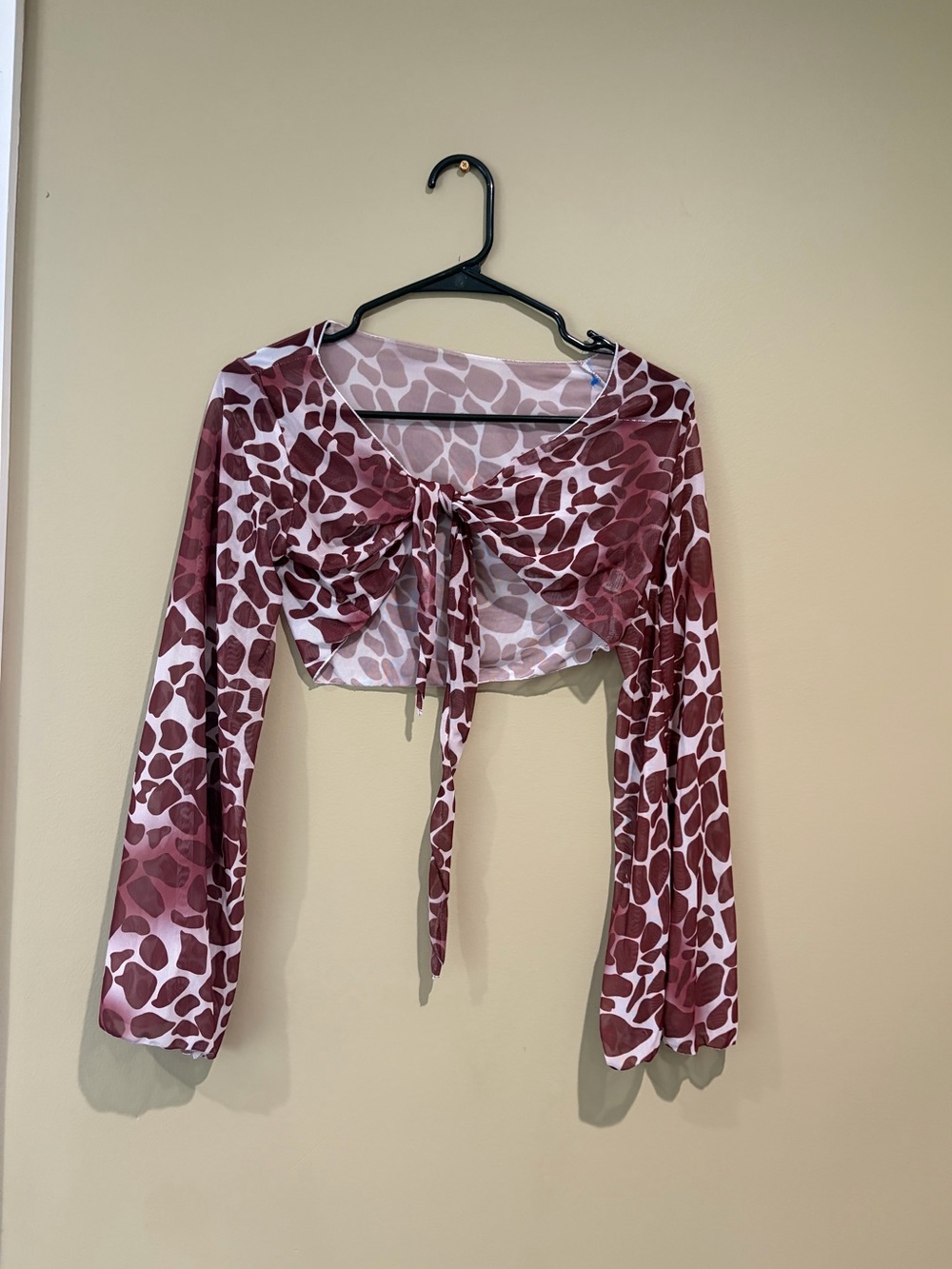 Tie-Front Sheer Giraffe Print Bolero - Burgundy medium runs small Good condition